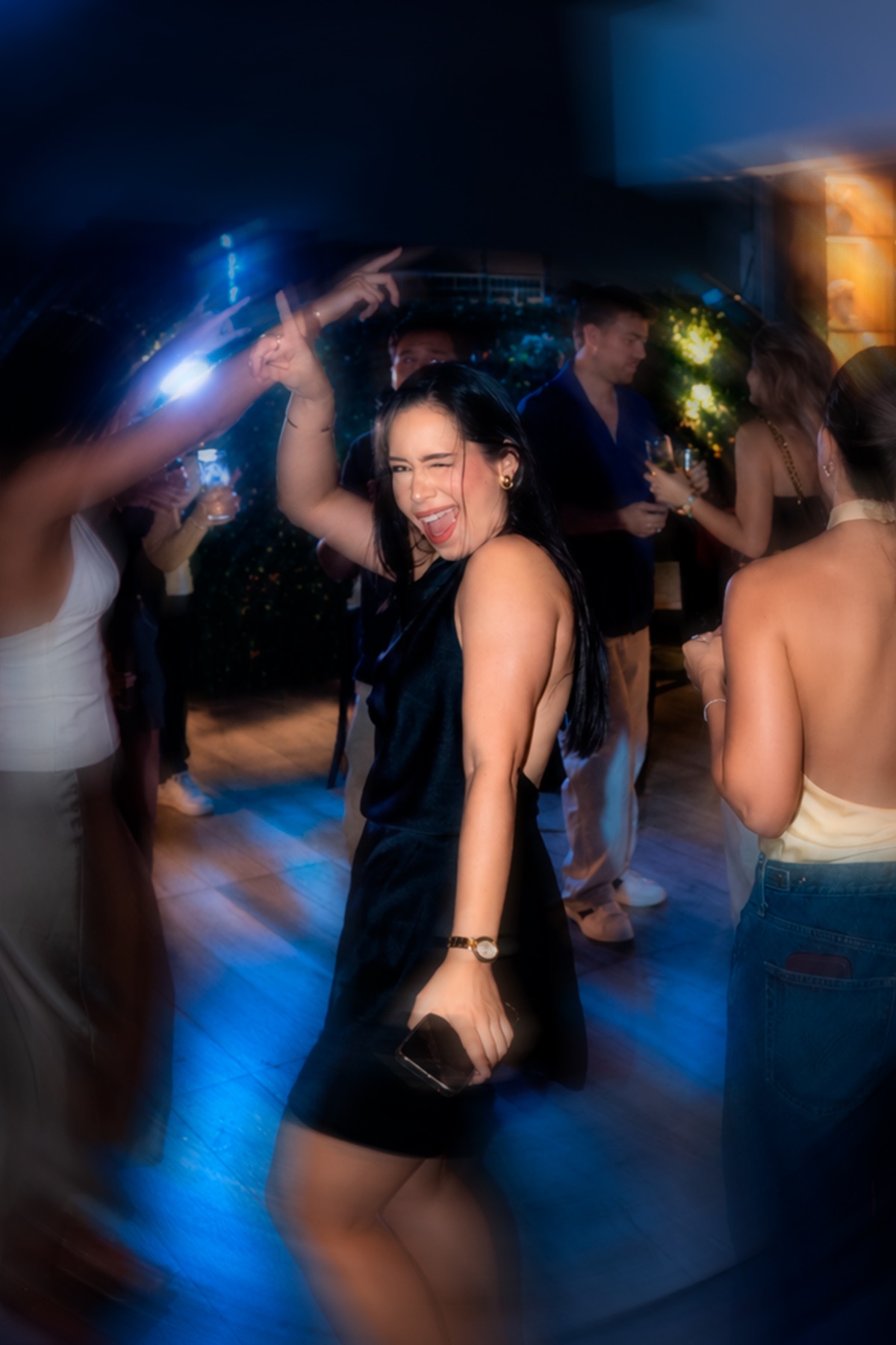 Noche de música y baile en Punto Ciego
